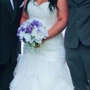 Ivory organza princess wedding dress